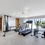 Apartment Tower House
