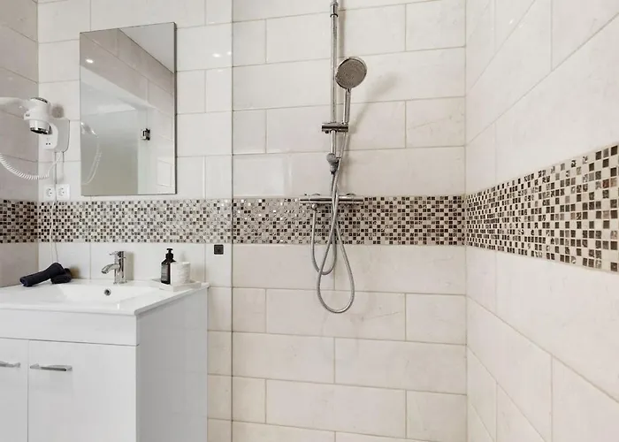 Apartment Tower House